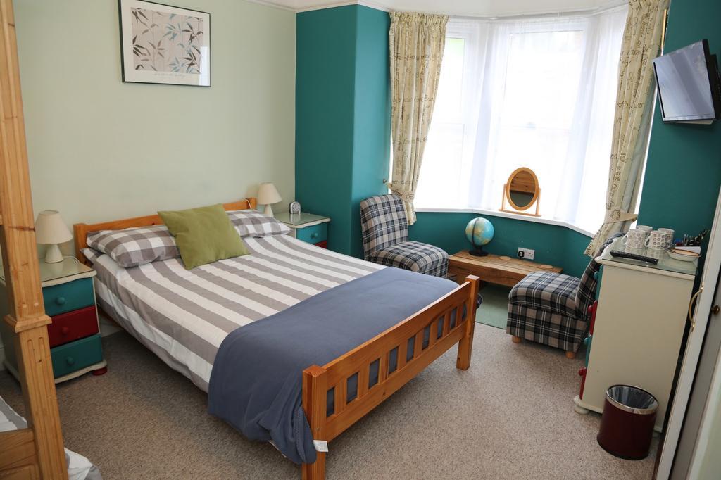 Acorns Guest House Combe Martin Dış mekan fotoğraf